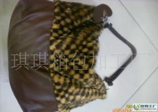 日韓女包,2010最新流行女包,秋冬時(shí)尚毛毛皮包_二手設(shè)備轉(zhuǎn)讓_世界工廠網(wǎng)中國(guó)產(chǎn)品信息庫